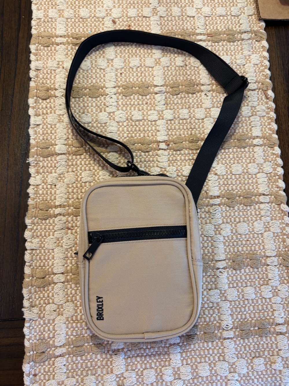 Brixley crossbody bag 
Beige Crossbody Shoulder Bag with Front Zip Pocket